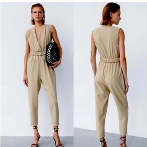Zara Textured Linen Blend V-Neck Sleeveless Belted Jumpsuit. NWT